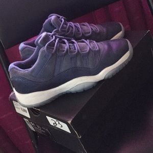 AIR JORDAN 11 RETRO LOW GG